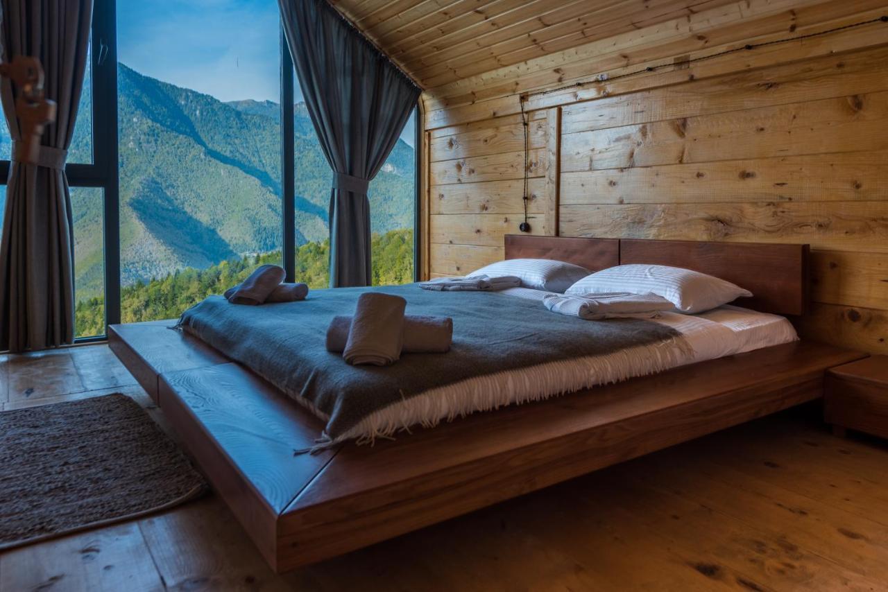 Hill Inn K'eda Екстериор снимка